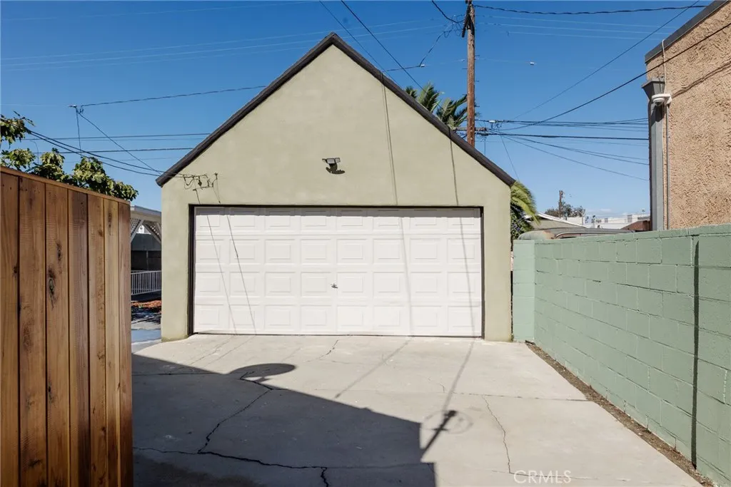 Additional image 6 of 2127 W 76th St, Los Angeles, CA 90047