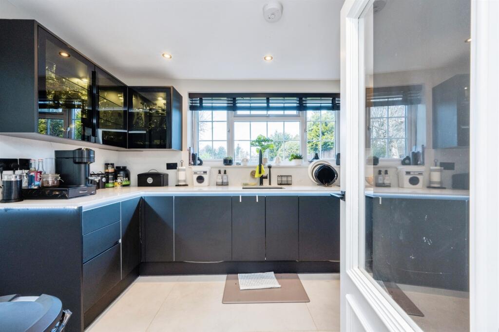 Additional image 6 of Abbey Avenue, St. Albans