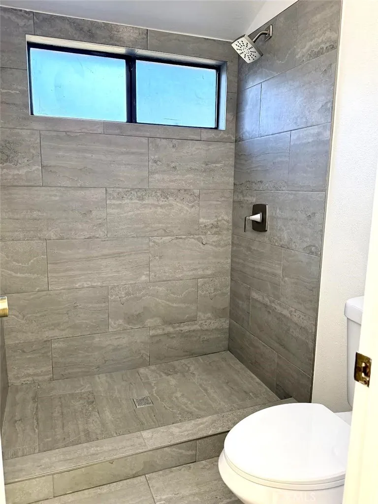 Additional image 44 of 21930 Marylee St Unit 98, Woodland Hills, CA 91367