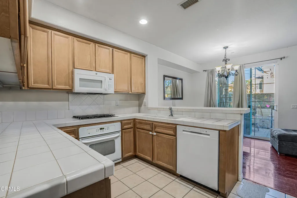 Additional image 8 of 2916 Esperanza Way Unit F, Simi Valley, CA 93063