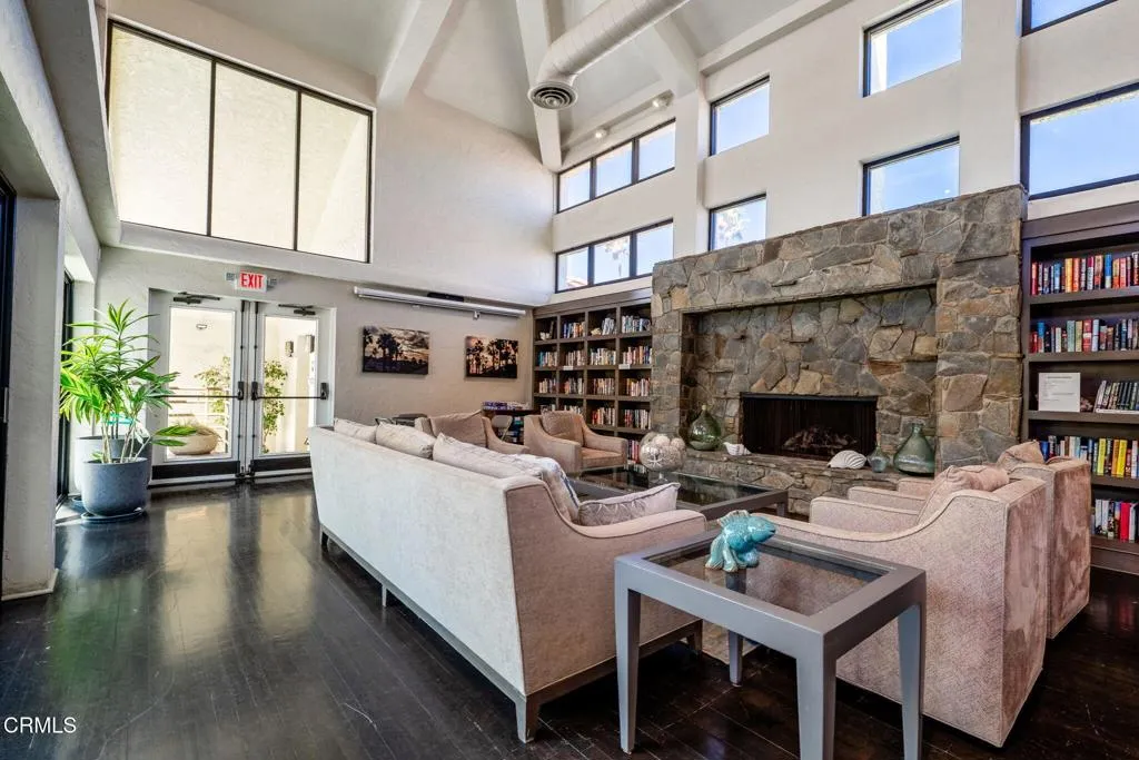 Additional image 76 of 2202 Martinique Lane, Oxnard, CA 93035