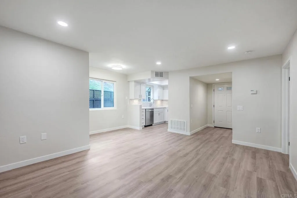 Additional image 7 of 700 Sea Cliff Way Unit 705, Oceanside, CA 92056