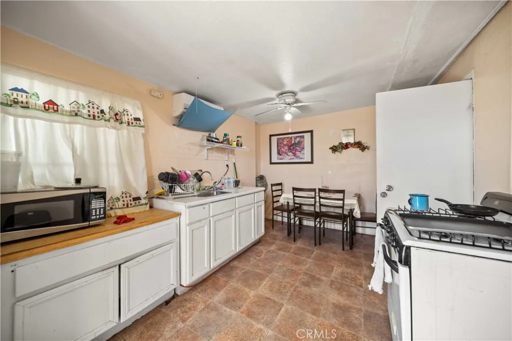 Additional image 48 of 2005 W Norberry St, Lancaster, CA 93536