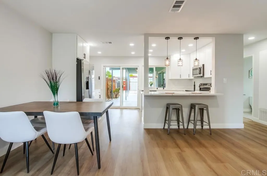 Additional image 10 of 3839 Vista Campana S Unit 6, Oceanside, CA 92057