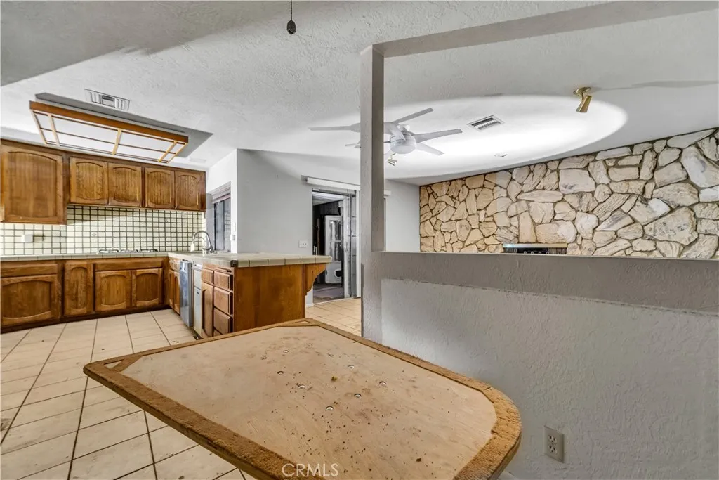 Additional image 31 of 42944 Beau Ville Court, Lancaster, CA 93536