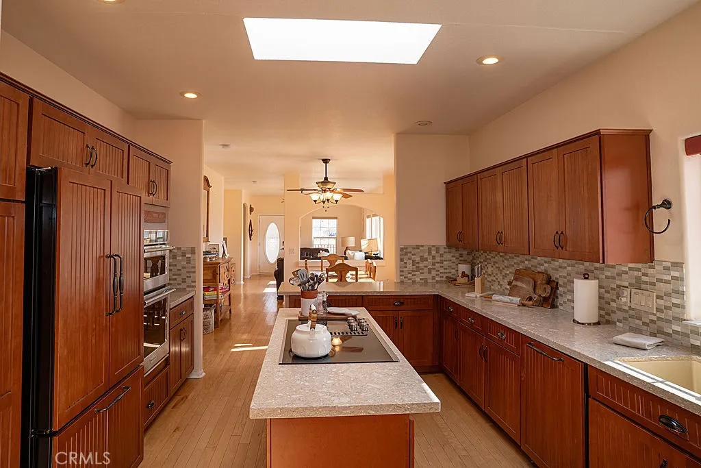 Additional image 55 of 2995 Ox Yoke Rd, Pioneertown, CA 92268