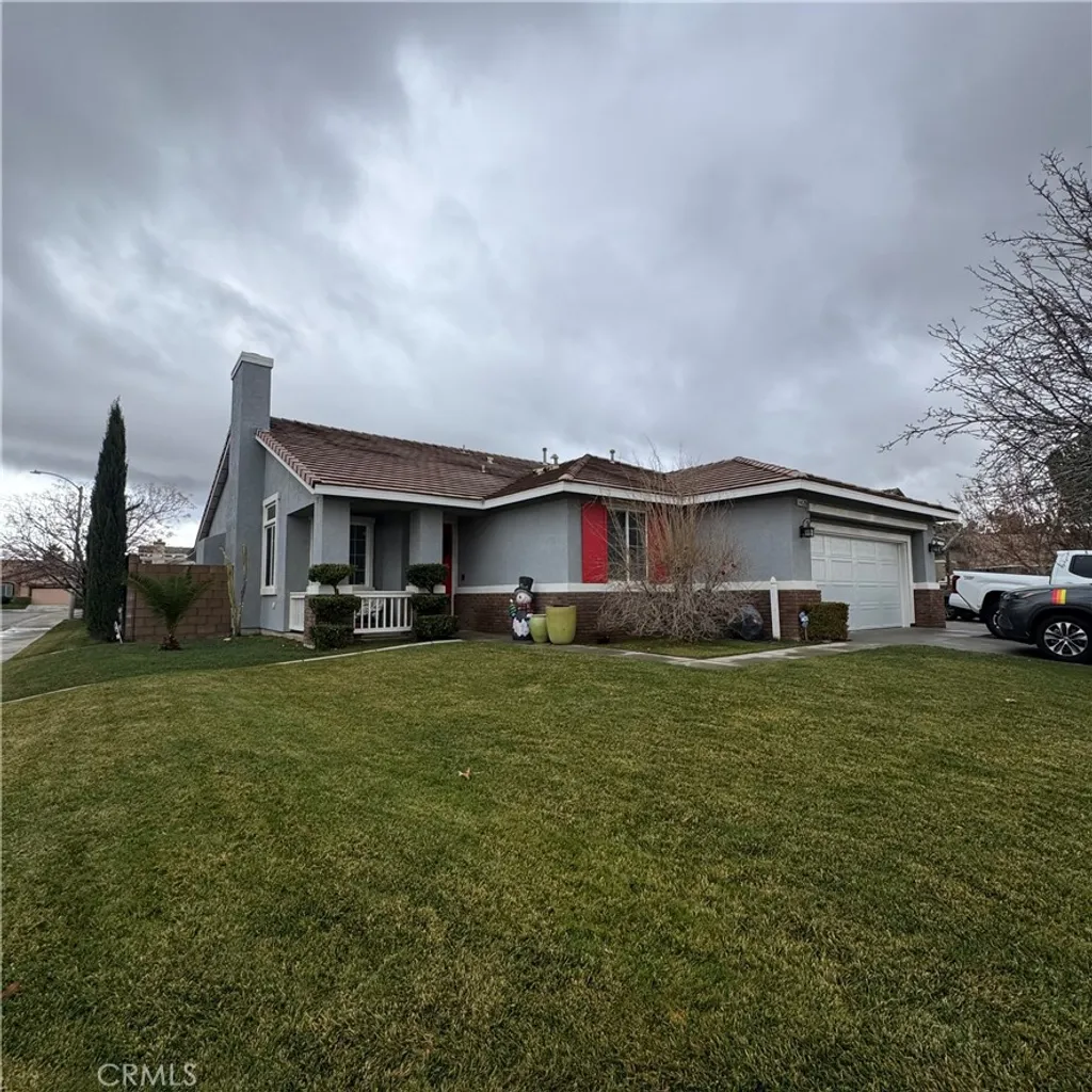 Additional image 2 of 44528 Camolin Lane, Lancaster, CA 93534