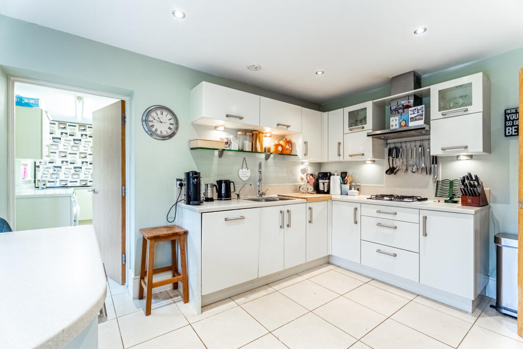 Additional image 6 of Meads Lane, Wheathampstead, St. Albans, Hertfordshire, AL4