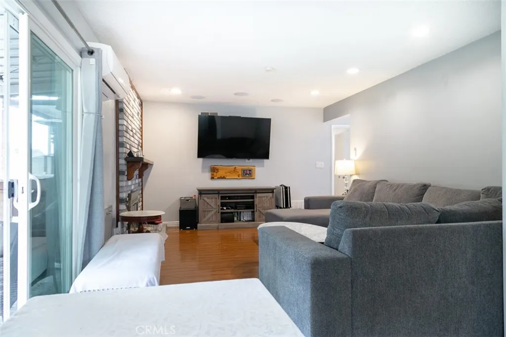 Additional image 13 of 9082 Via Vista Dr, Buena Park, CA 90620