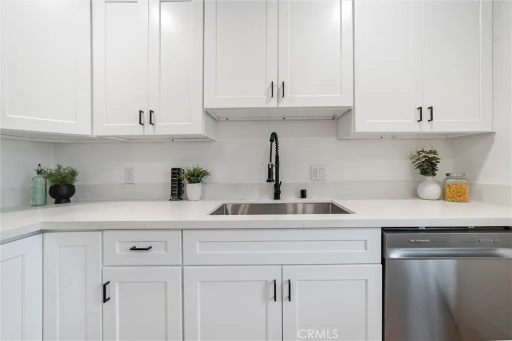 Additional image 29 of 2315 Stanford Avenue, Los Angeles, CA 90011