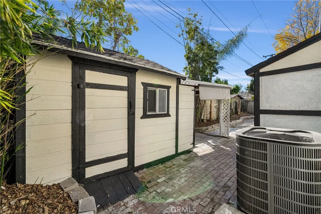 Additional image 33 of 550 Fermoore St, San Fernando, CA 91340