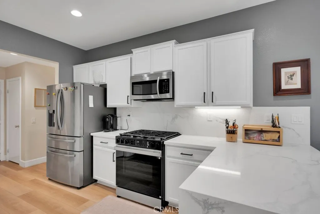 Additional image 52 of 20022 Satsuma Cir, Saugus, CA 91350