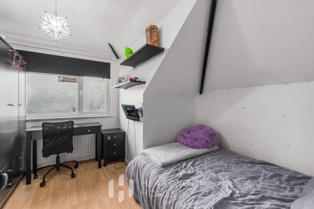 Additional image 11 of Bucknalls Drive, Bricket Wood, St. Albans, AL2 3XJ