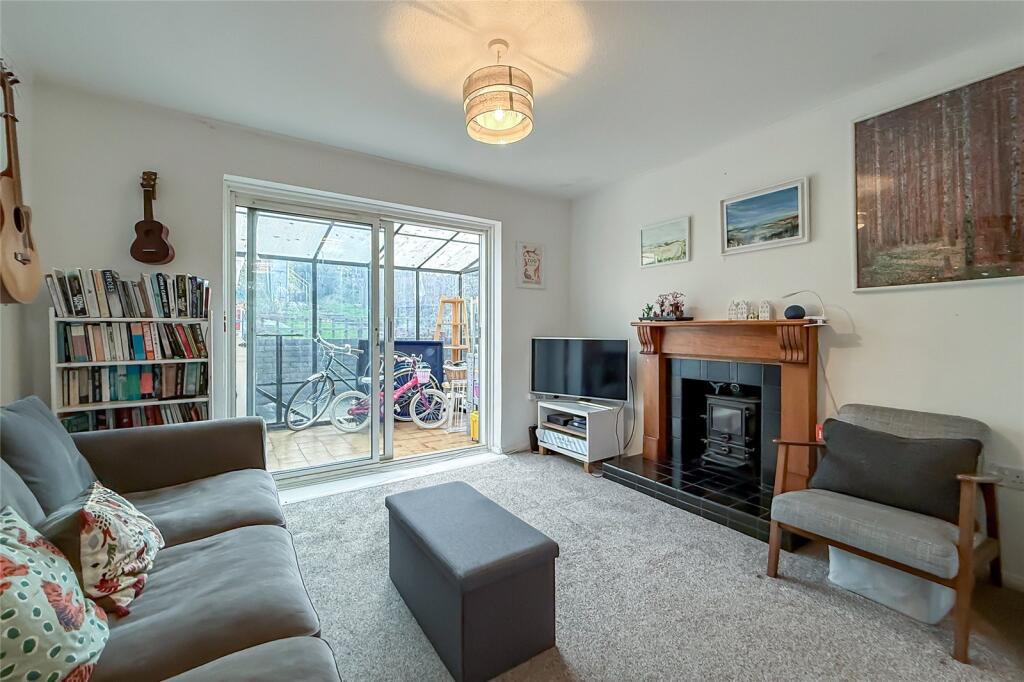 Additional image 4 of White Hedge Drive, St. Albans, Hertfordshire, AL3