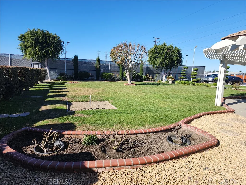 Additional image 71 of 19251 brookhurst St Unit 137, Huntington Beach, CA 92646