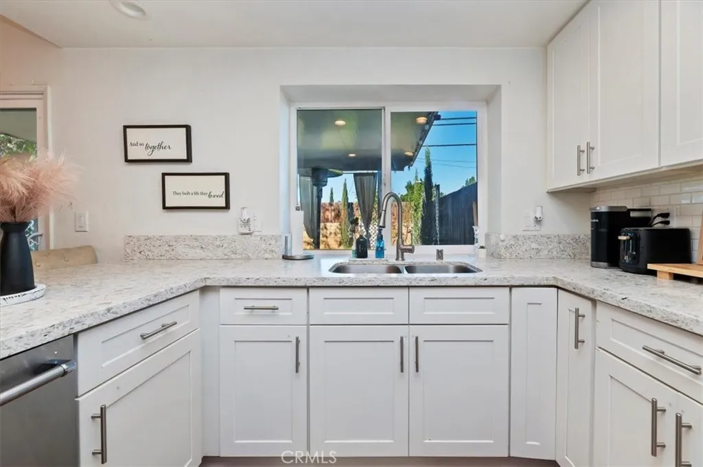 Additional image 52 of 834 Robles Pl, Corona, CA 92882