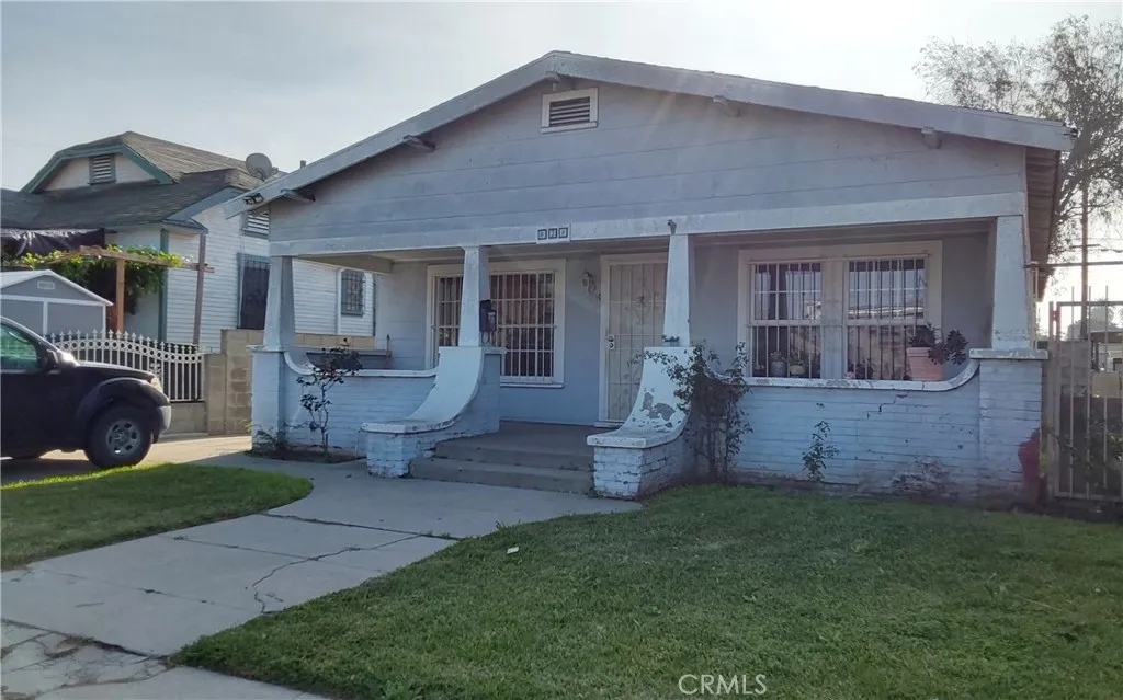 Additional image 32 of 824 W 74th St, Los Angeles, CA 90044