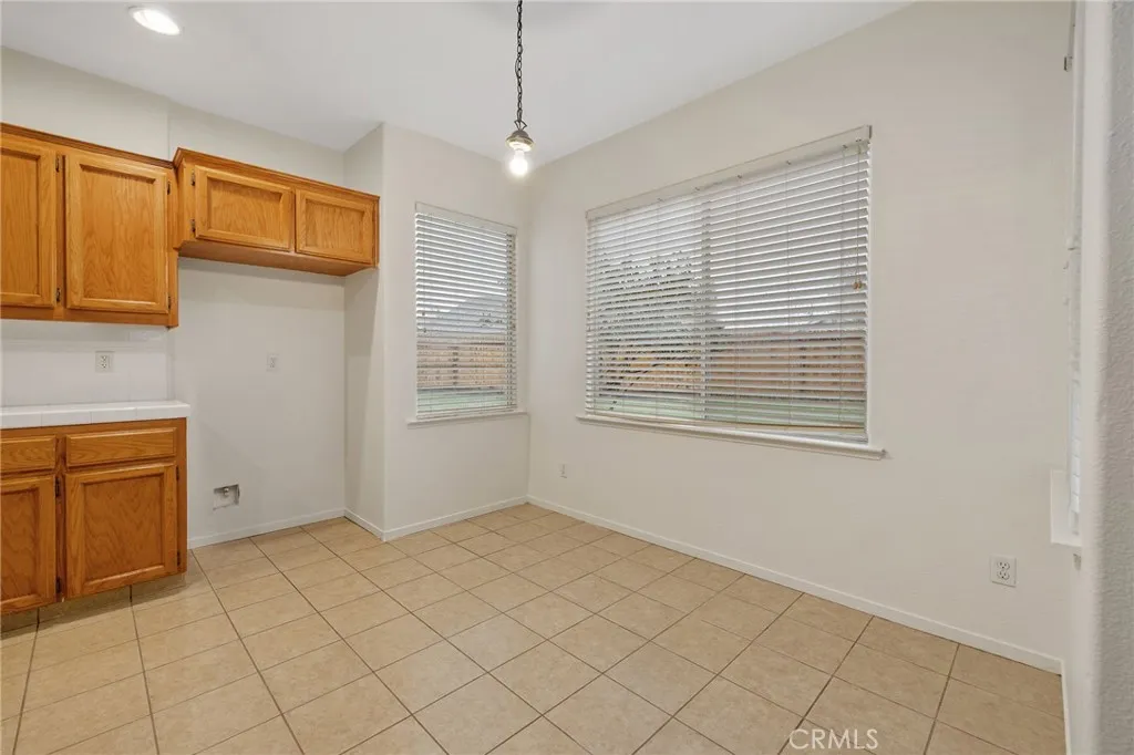Additional image 30 of 3232 N Zion Cir, Hanford, CA 93230