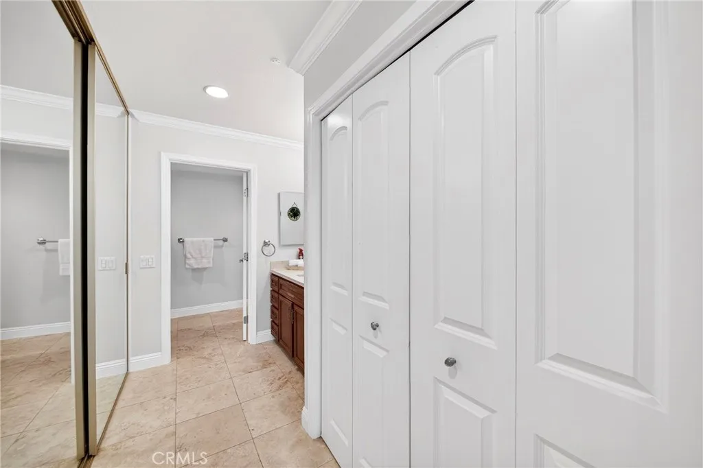 Additional image 18 of 2393 Via Mariposa W Unit 2B, Laguna Woods, CA 92637