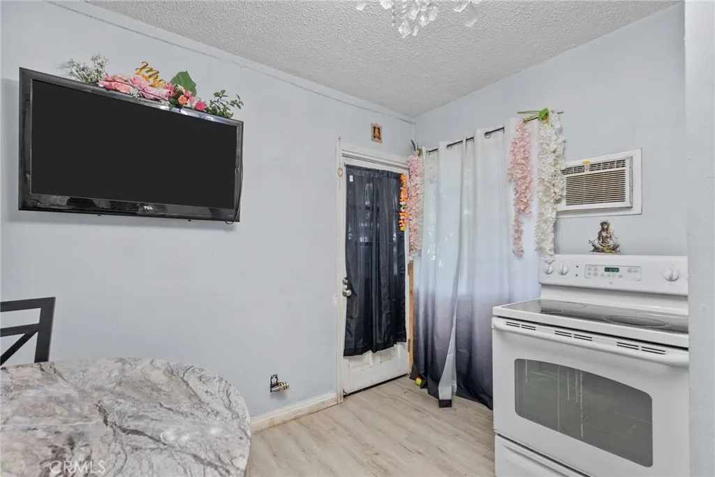 Additional image 54 of 13761 Dronfield Avenue, Sylmar, CA 91342