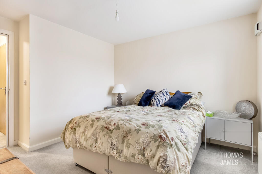 Additional image 11 of Red Lion Court, Great North Road, Hertfordshire, AL9