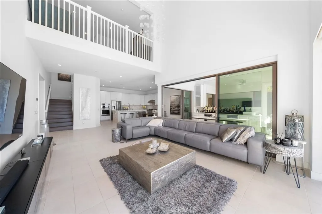 Additional image 45 of 137 Trumpet Flower, Irvine, CA 92618