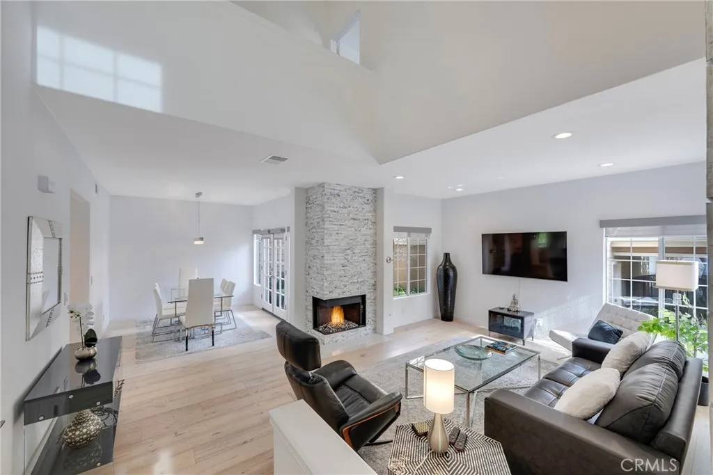 Additional image 102 of 939 Blue Mountain Cir, Westlake Village, CA 91362