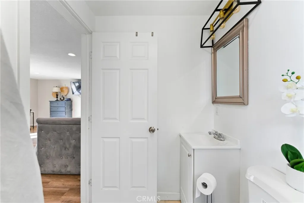 Additional image 10 of 745 N N Vine St, Anaheim, CA 92805