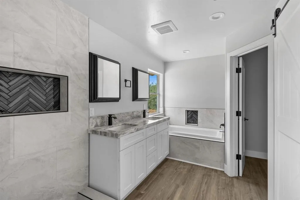 Additional image 66 of 15670 Fruitvale Road, Valley Center, CA 92082