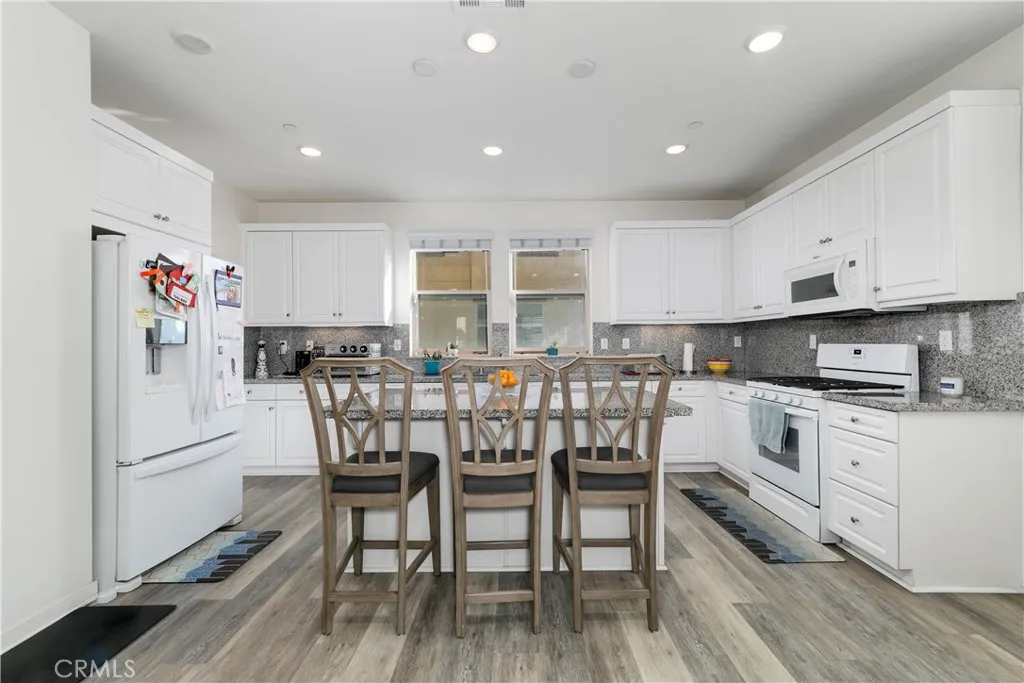 Additional image 25 of 582 S Harbor Blvd, Santa Ana, CA 92704