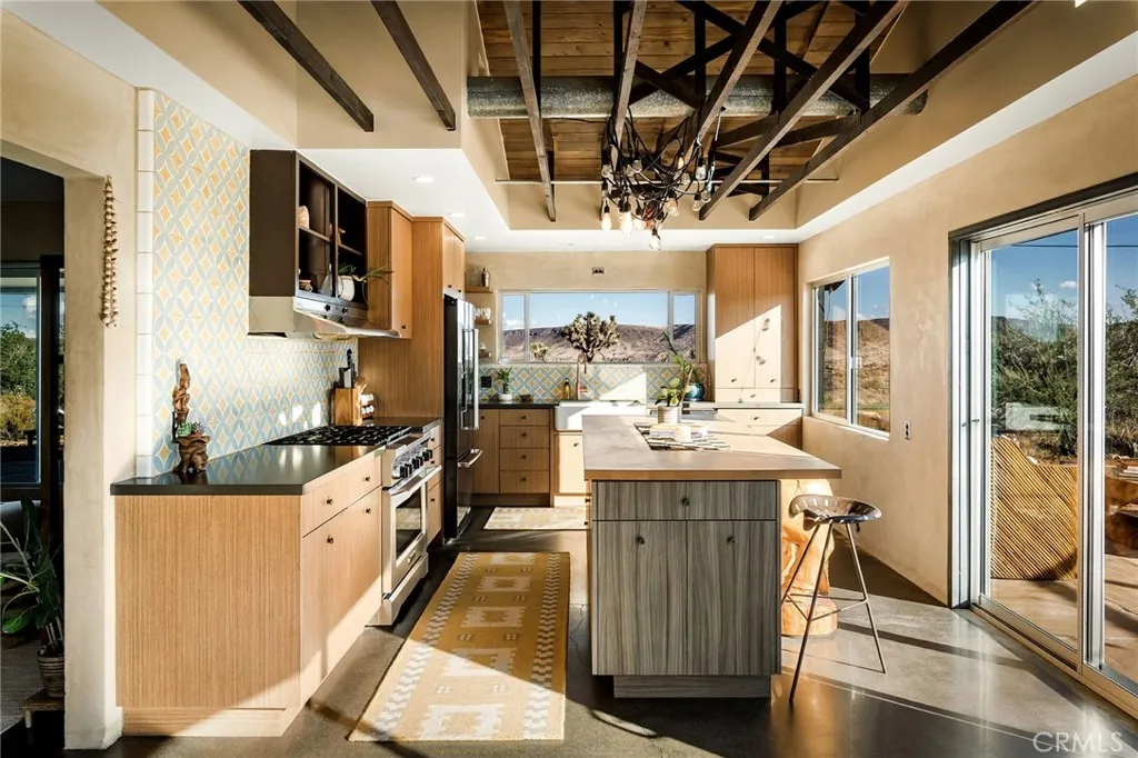 Additional image 88 of 2680 Vine Ave, Pioneertown, CA 92268