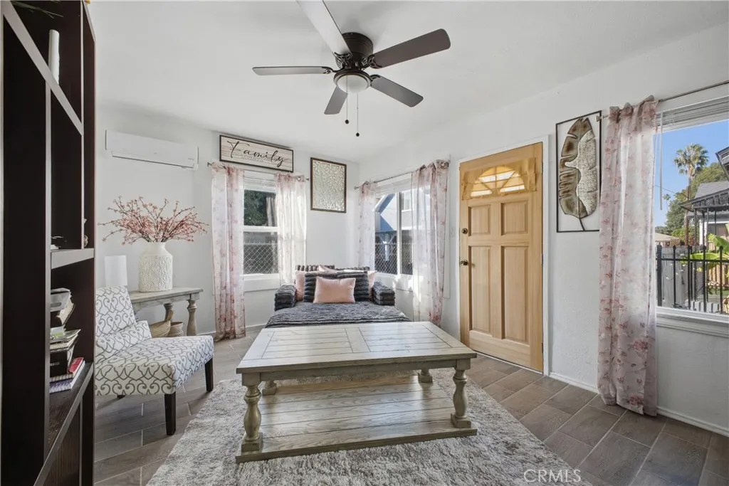 Additional image 31 of 1250 W 87th St, Los Angeles, CA 90044