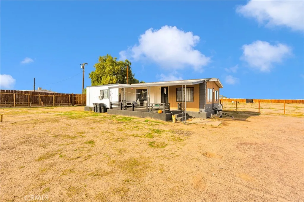 Additional image 3 of 41408 Dogwood Street, Newberry Springs, CA 92365