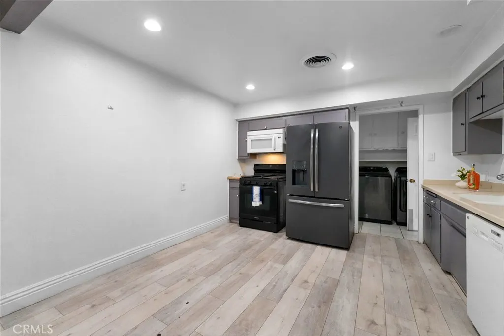 Additional image 11 of 44410 Loneoak Avenue, Lancaster, CA 93534