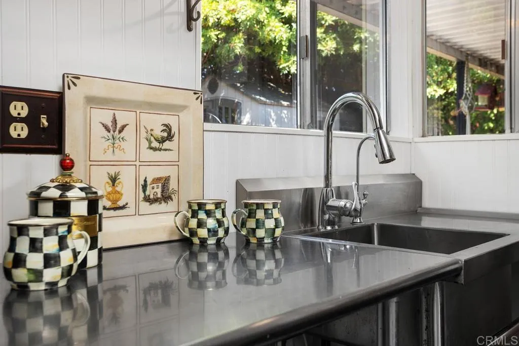 Additional image 23 of 1529 Temple Heights Drive, Oceanside, CA 92056