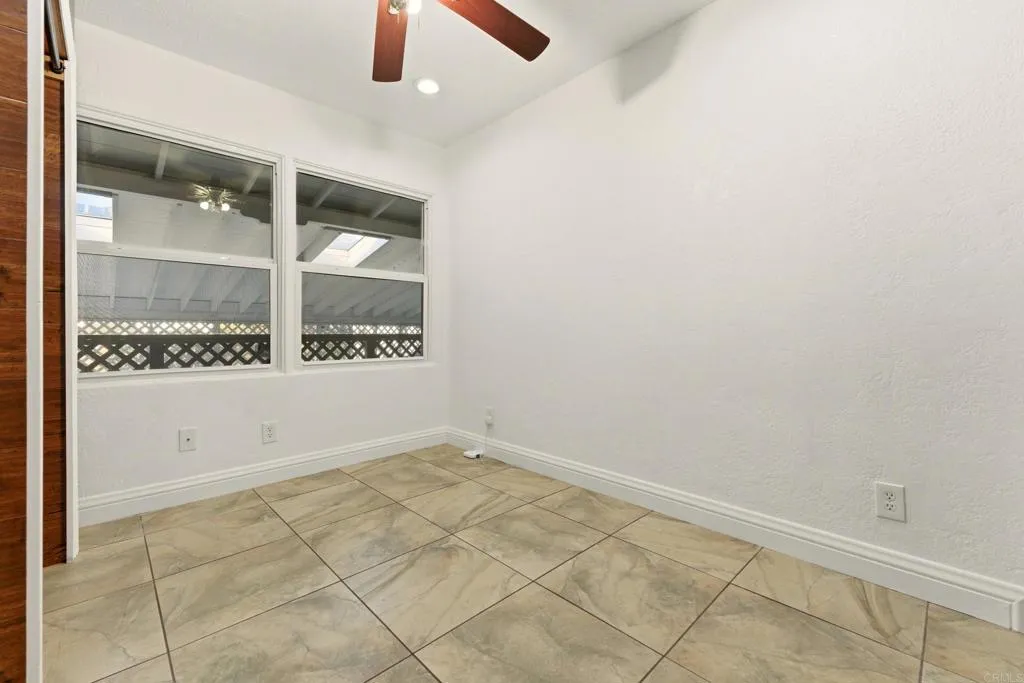 Additional image 77 of 962 Hanover Street, San Diego, CA 92114