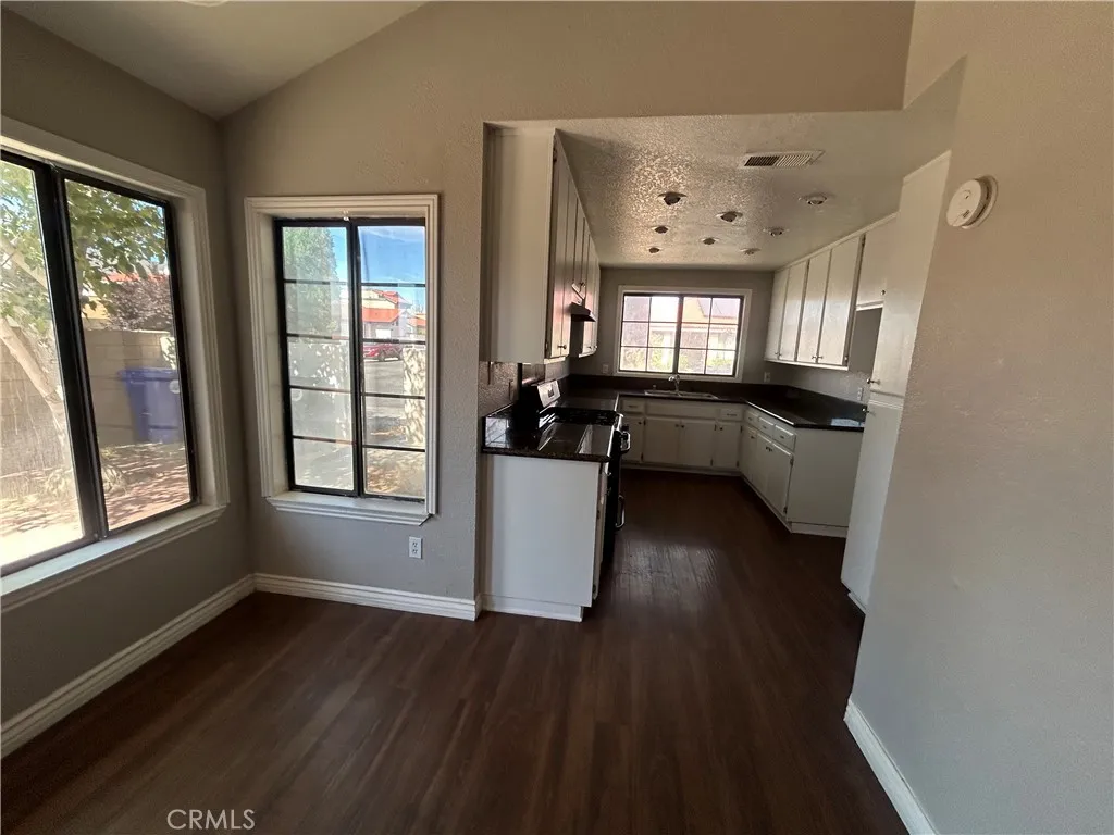 Additional image 4 of 12207 Merrod Way, Victorville, CA 92395