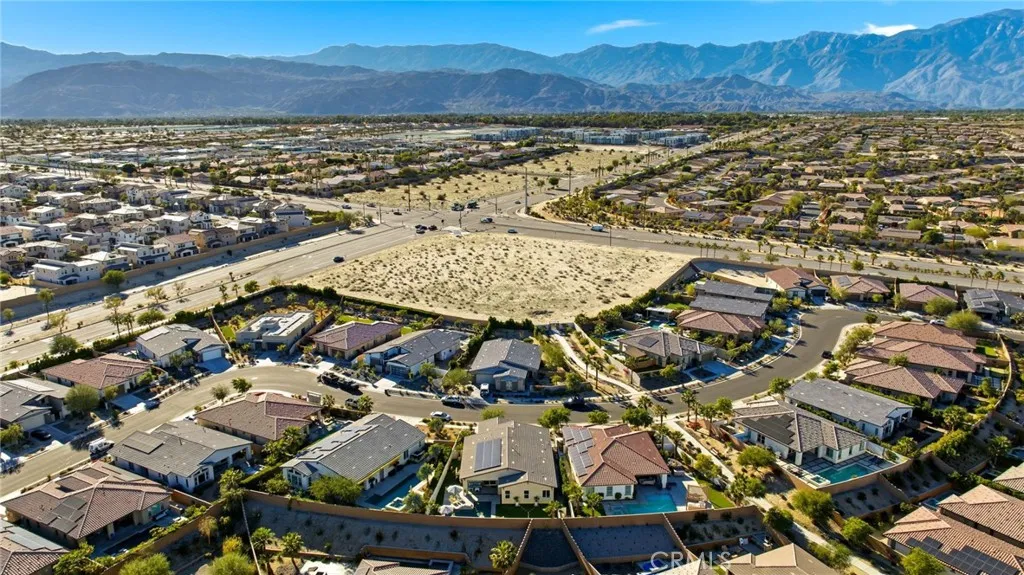 Additional image 119 of 74376 Zeppelin Dr, Palm Desert, CA 92211