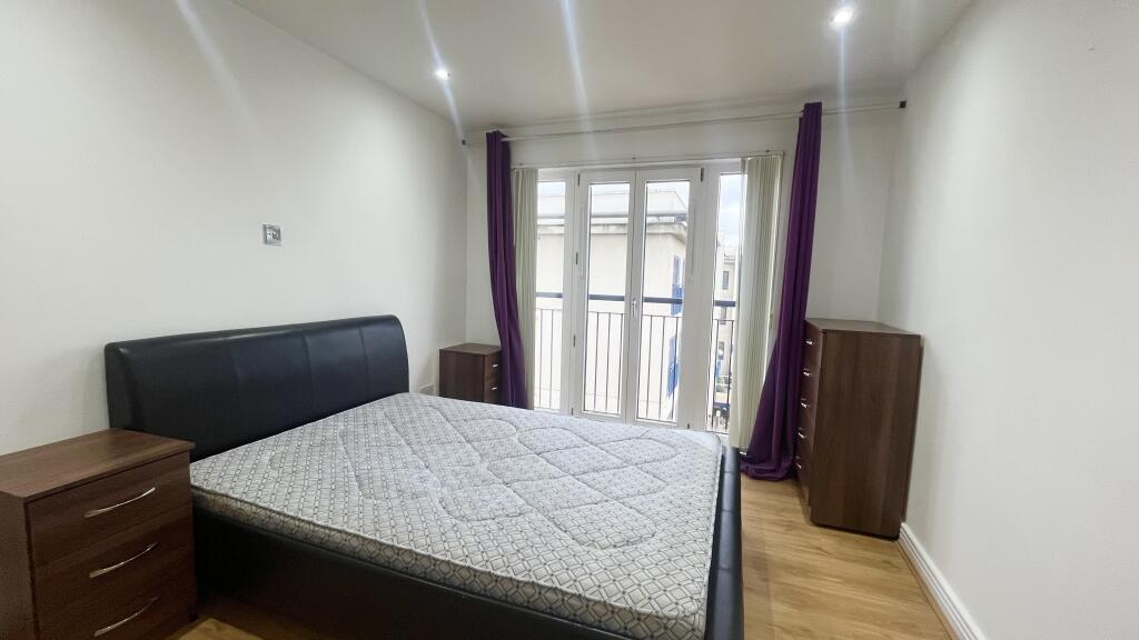 Additional image 6 of Royal Arch