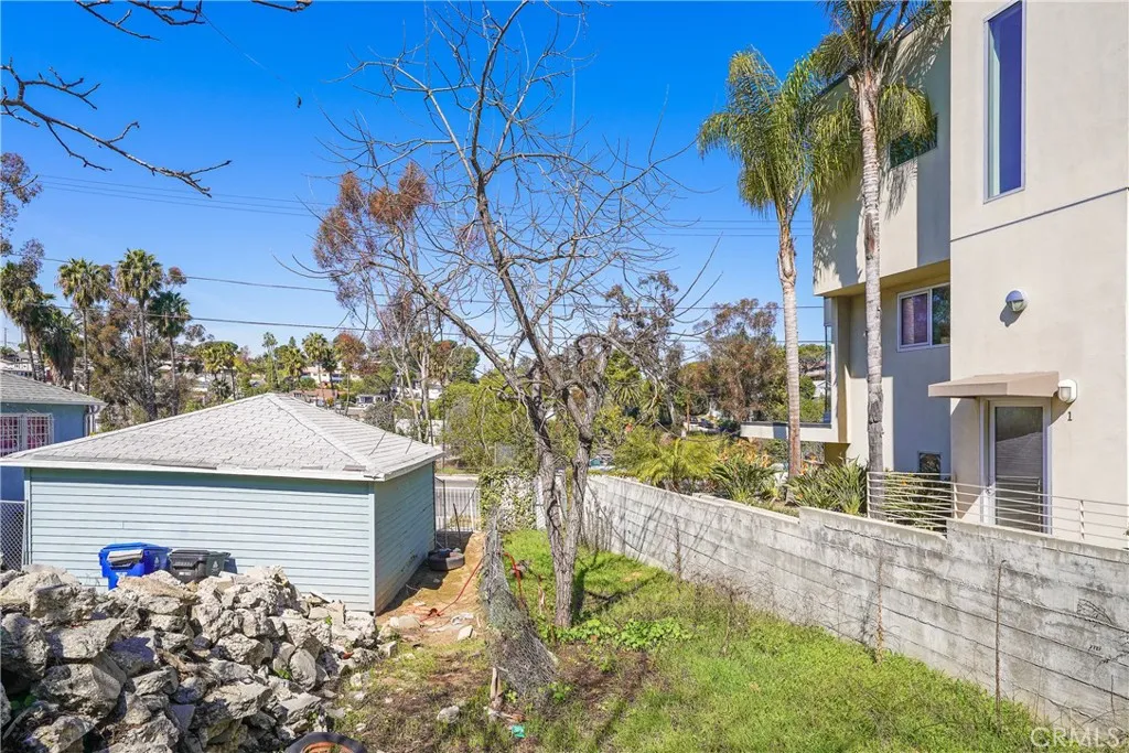 Additional image 18 of 2149 Fargo Street, Los Angeles, CA 90039