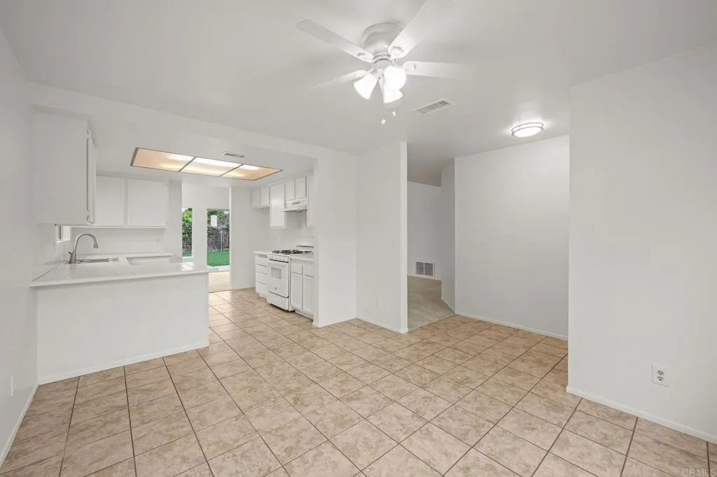 Additional image 6 of 4884 Tarragon Drive, Oceanside, CA 92057