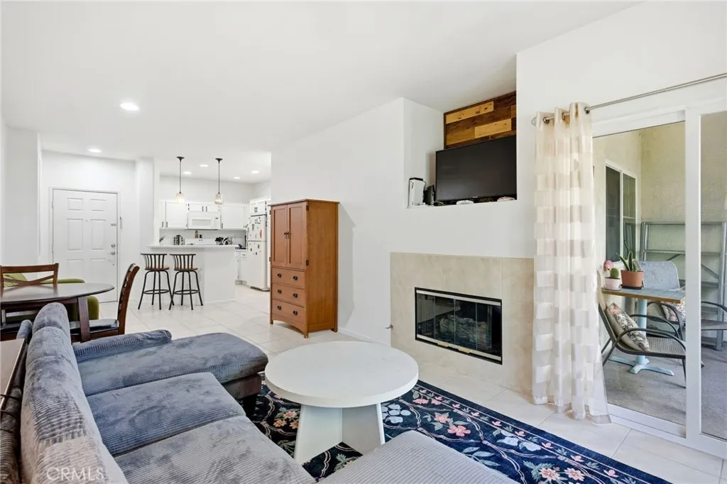 Additional image 5 of 26450 Arboretum Way Unit 1006, Murrieta, CA 92563