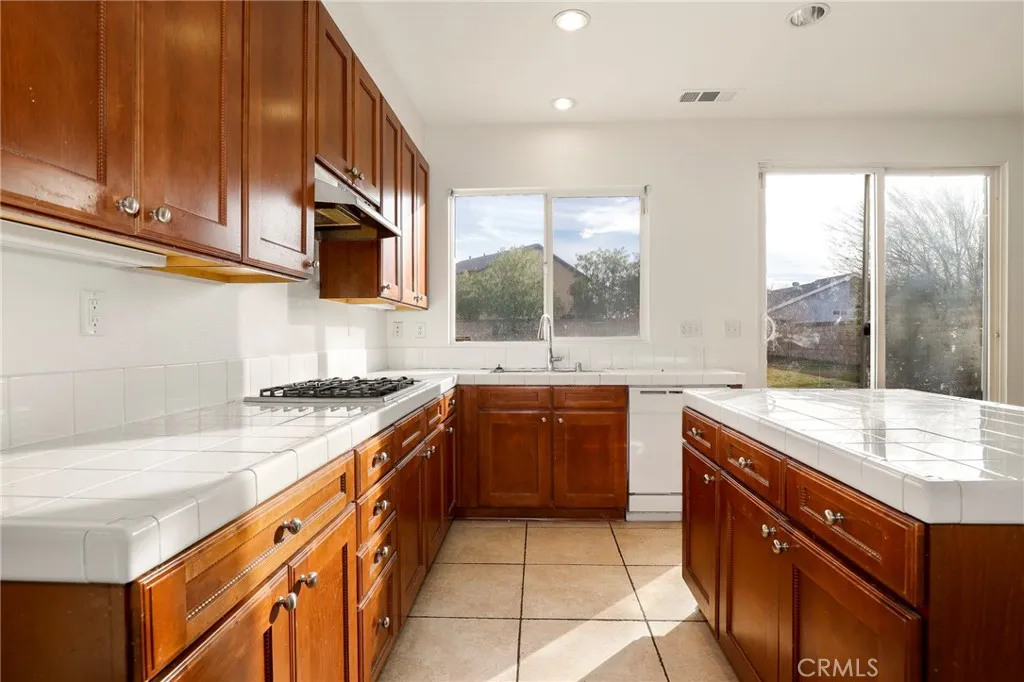 Additional image 9 of 1604 E Avenue J2, Lancaster, CA 93535