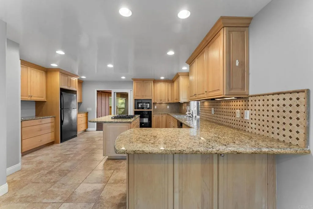 Additional image 34 of 901 S Live Oak Park Road, Fallbrook, CA 92028