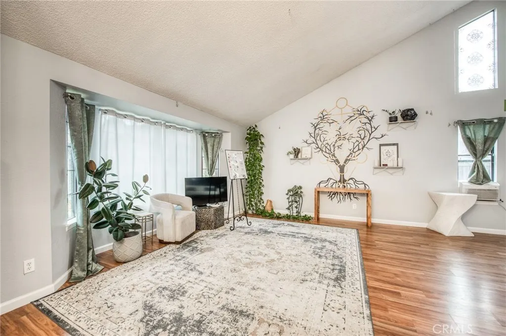 Additional image 38 of 6189 N Cleo Avenue, Fresno, CA 93722