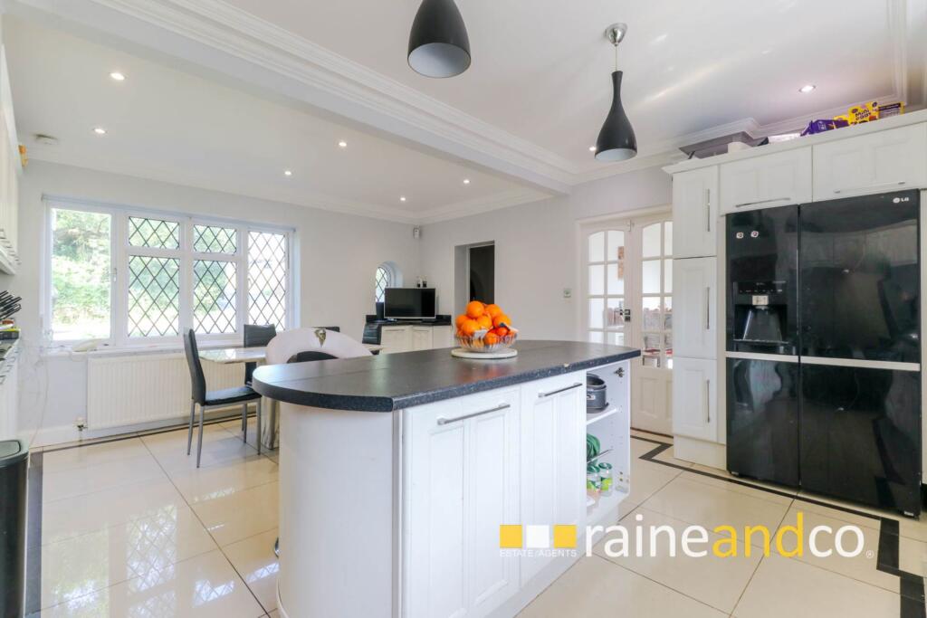 Additional image 4 of Great North Road, Bell Bar, Brookmans Park