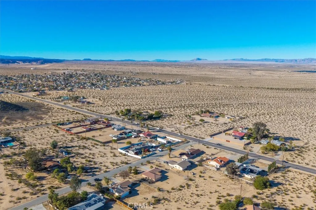 Additional image 54 of 5753 La Luna, 29 Palms, CA 92277