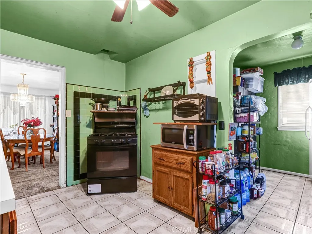 Additional image 19 of 3630 W 61st St, Los Angeles, CA 90043