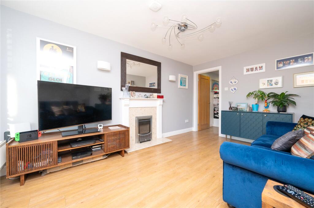 Additional image 19 of Cairns Close, St. Albans, Hertfordshire