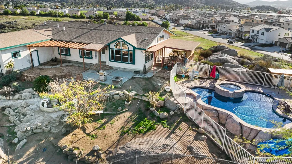 Additional image 4 of 25655 Leon Road, Homeland, CA 92548